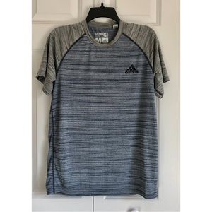 Adidas Ultimate Tee Shirt Men's Medium Blue Striped Lightweight Casual gw.